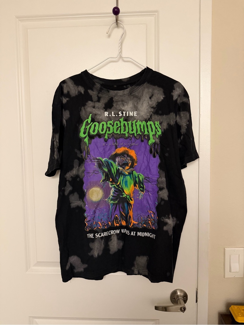 Black Tie-Dye Goosebumps Scarecrow Graphic Tee